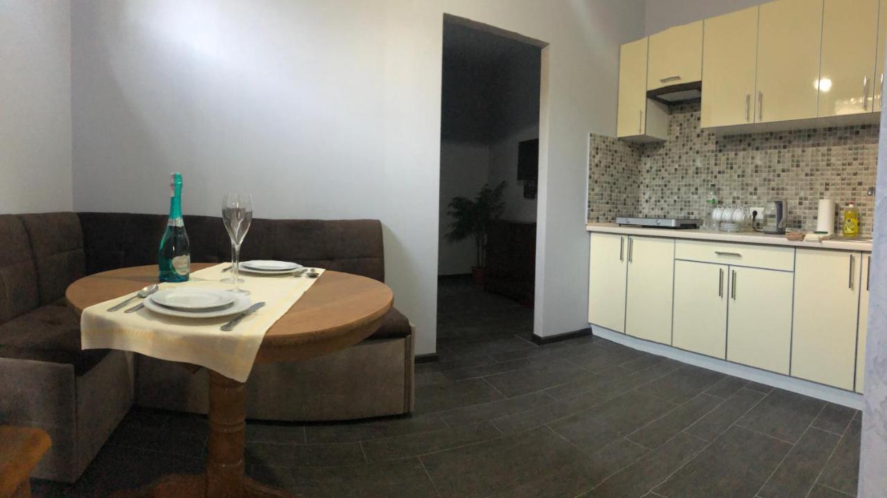 Reef Apartments Odessa Dış mekan fotoğraf