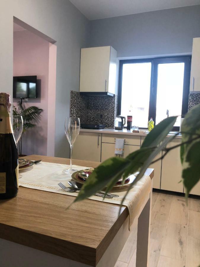 Reef Apartments Odessa Dış mekan fotoğraf